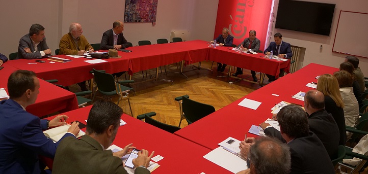 FIDBAN reúne a su Consejo Asesor Empresarial y celebra en la Cámara de Comercio de Cantabria su quinta ronda de inversores