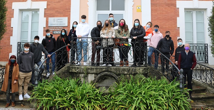 Estudiantes del grado en Educación Primaria visitaron el Centro de Recursos, Interpretación y Estudios en Materia Educativa de Polanco