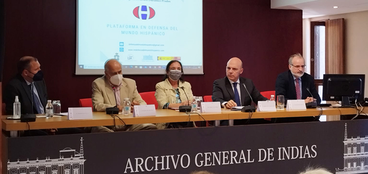 El profesor Durántez Prados diserta sobre la articulación del Mundo Ibérico en el Archivo General de Indias de Sevilla