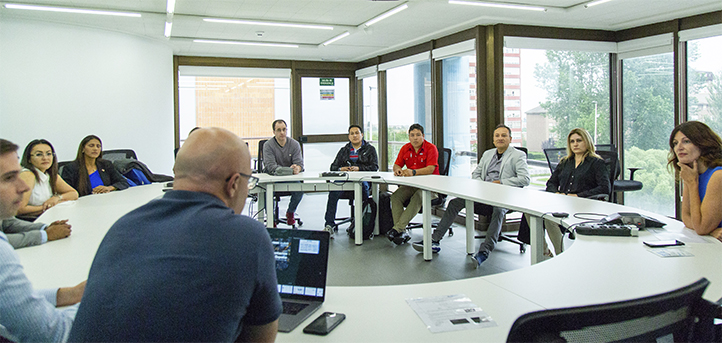 UNEATLANTICO organizó un Workshop Empresarial con profesionales de máximo nivel y visitas a empresas de la región