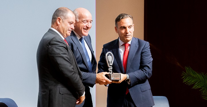 El consejero delegado de Böreal Artik recogió el I Premio de la Cátedra de Innovación Alimentaria que otorgan UNEATLANTICO y el Santander