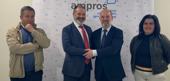 UNEATLANTICO redobla su apuesta por la inclusión social y firma dos convenios de colaboración con AMPROS