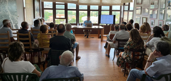 El profesor de UNEATLANTICO, Rafael Maldonado de Guevara, ofrece una conferencia sobre los conflictos por la peste en la Corona de Castilla