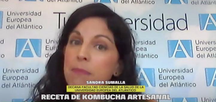 La doctora Sandra Sumalla, docente de UNEATLANTICO, comunica sobre la kombucha en el informativo de La Sexta