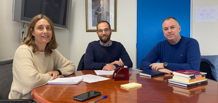 Carlos Lago y Josep Alemany representan a UNEATLANTICO en una reunión con la directora general de Deporte para dar seguimiento a su colaboración e impulsar nuevas iniciativas