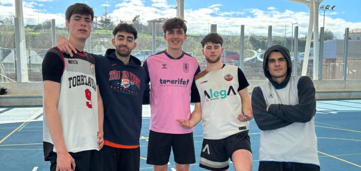 El equipo Aleson, campeón del torneo de baloncesto 3×3 de UNEATLANTICO, competirá por una plaza en el Campeonato de España Universitario