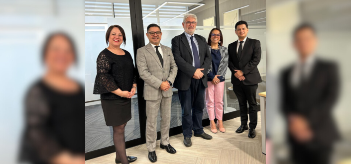 Roberto Ruiz, secretario general de UNEATLANTICO, visita Guatemala para fortalecer alianzas universitarias