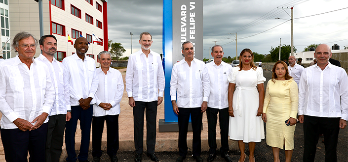 Inauguración del «Boulevard Rey Felipe VI» en La Universidad de La Romana, de la República Dominicana