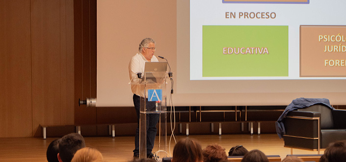 UNEATLANTICO organiza un ciclo de conferencias en colaboración con el Colegio Oficial de Psicología de Cantabria
