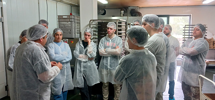 Alumnos de CTA e IIAA de UNEATLANTICO visitan empresas agroalimentarias para aplicar sus conocimientos en procesado de alimentos vegetales