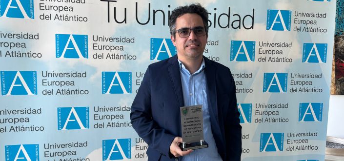 Angel Olider Rojas, docente e investigador de UNEATLANTICO recibe un reconocimiento por un estudio pionero en prevención de la psicosis en Brasil