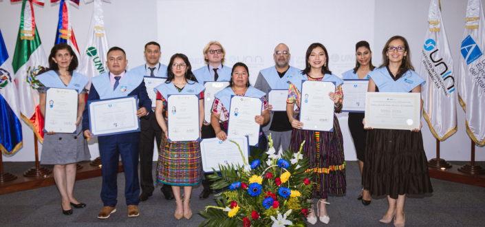 UNEATLANTICO y FUNIBER celebran una ceremonia de entrega de títulos en Guatemala para sus becados
