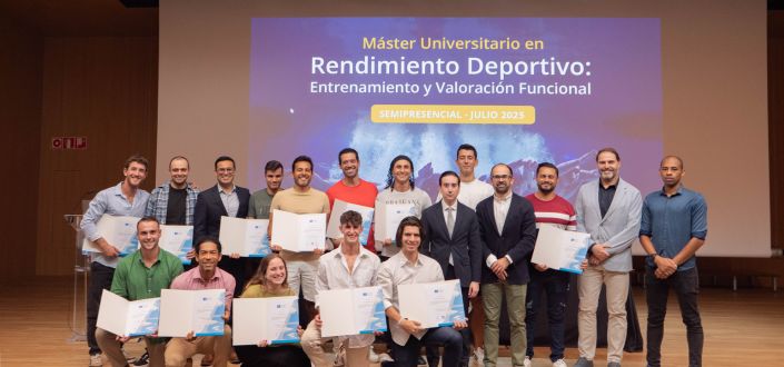 La entrega de diplomas de la fase presencial del Máster en Rendimiento Deportivo da cierre al curso 2024-2025 