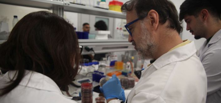 Alumnos del Máster Universitario en Ingeniería Ambiental de UNEATLANTICO realizan prácticas presenciales en el campus