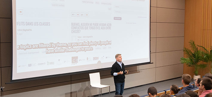 Docente de UNEATLANTICO publica un artículo sobre los resultados del proyecto Erasmus+ DigitalTA en la plataforma The Conversation