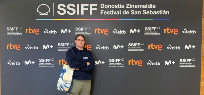 Héctor D. Somonte, alumno de UNEATLANTICO, asiste como prensa a la 73º edición del Festival de Cine de San Sebastián