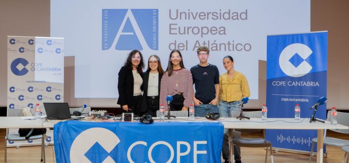Cope emite su programa en directo desde la Universidad Europea del Atlántico
