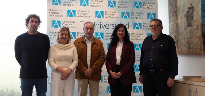 Docentes de UNEATLANTICO mantienen una reunión con representantes del Geoparque Costa Quebrada para explorar posibles colaboraciones