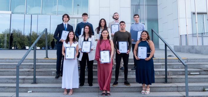 UNEATLANTICO hace entrega de los diplomas a los mejores expedientes académicos de la octava promoción de egresados