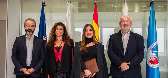 La asambleísta del gobierno de Ecuador, Lucía Jaramillo visita el campus de UNEATLANTICO