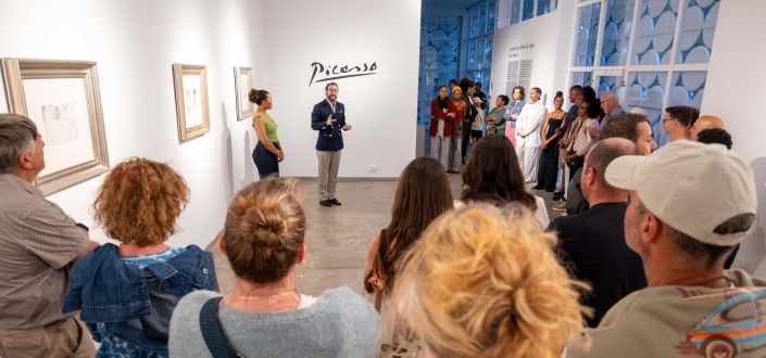 La Obra Cultural de la Fundación Universitaria Iberoamericana y UNEATLANTICO inaugura la exposición «El Entierro del Conde de Orgaz», de Picasso en Mindelo, Cabo Verde