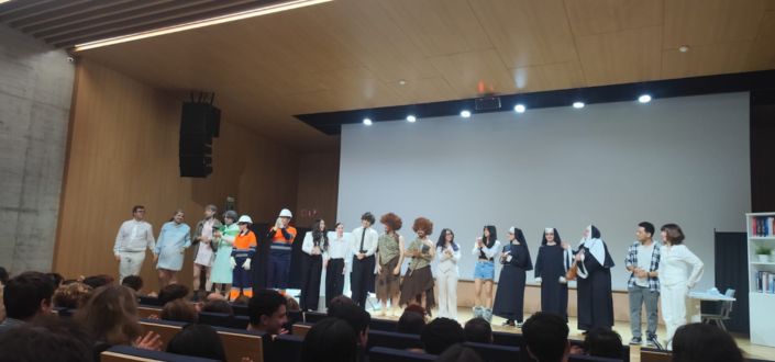 Los alumnos de UNEATLANTICO presentan El Purgatorio, una sátira teatral sobre el bien y el mal
