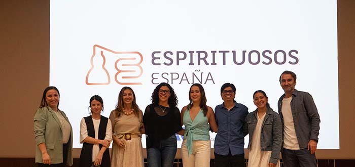 UNEATLANTICO impulsa un nuevo proyecto junto a Espirituosos España