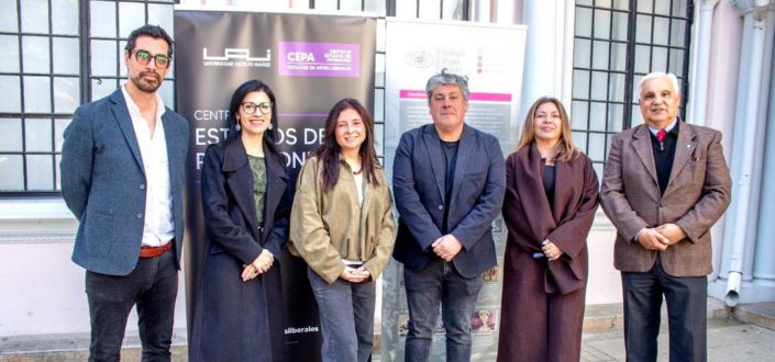 La Obra Cultural de la Fundación Universitaria Iberoamericana y de UNEATLANTICO celebra la inauguración de la exposición “Tàpies, colección del grabador Barbarà” en Viña del Mar, Chile