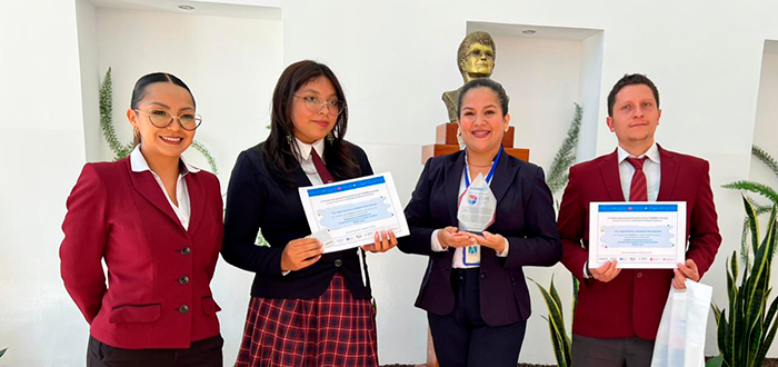 UNEATLANTICO y la Fundación Universitaria Iberoamericana celebran la entrega del Premio Internacional Preuniversitario FUNIBER Investiga en Quito, Ecuador