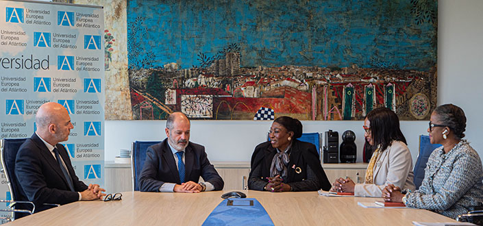 UNEATLANTICO celebra un encuentro empresarial con la embajadora de Angola para impulsar la cooperación internacional